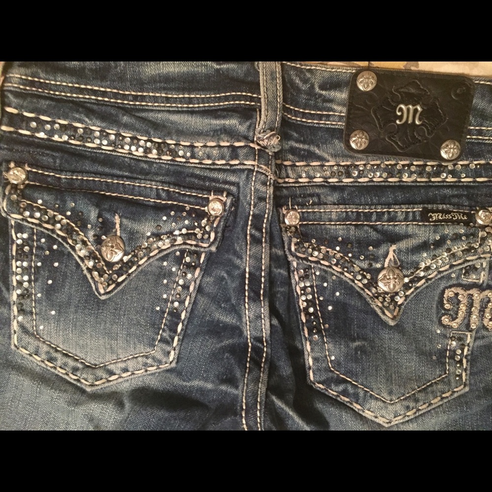 🛑SOLD🛑Miss Me Jeans
